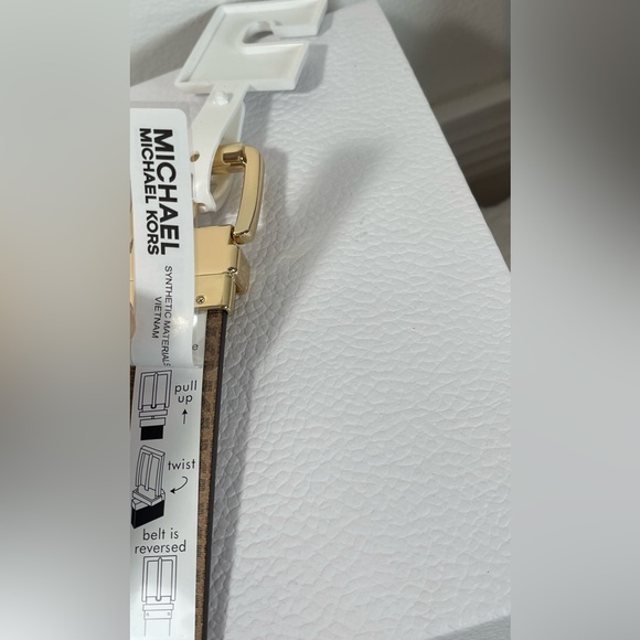 Michael Kors Small Reversible MK Logo Belt in Vanilla and Tan with Gold Buckle main image 6